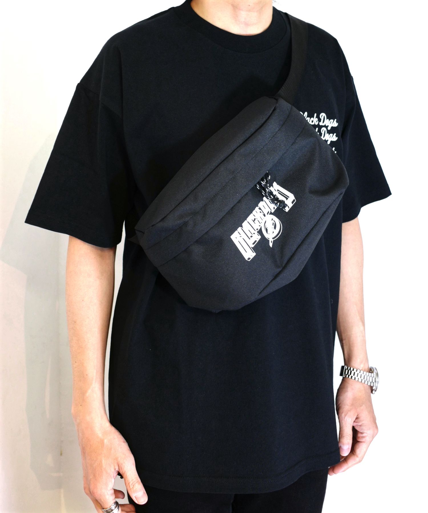 ROTTWEILER - B.D.B WEST BAG (BLACK) / プリント ウエストポーチ