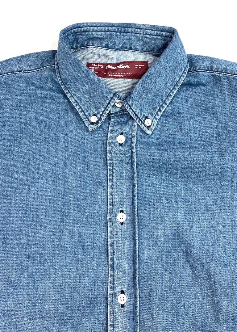 HIDE AND SEEK - DENIM B.D L/S SHIRT (INDIGO) / バックプリント  