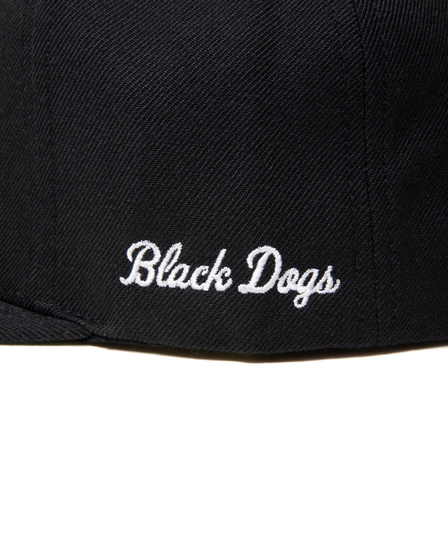 RTTW CAP (BLACK) / ロゴ刺繍 ベースボールキャップ。