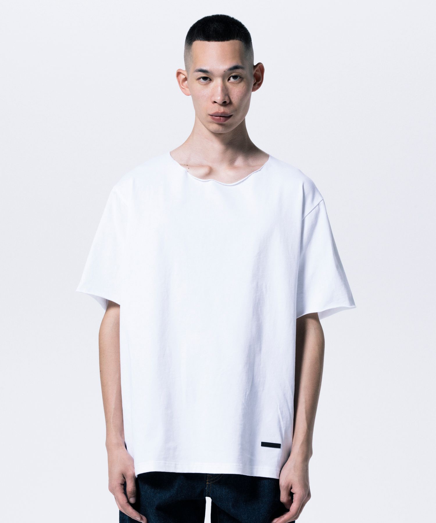 R9 CUTOFF TEE (WHITE) /  オリジナル カットオフ Tシャツ
