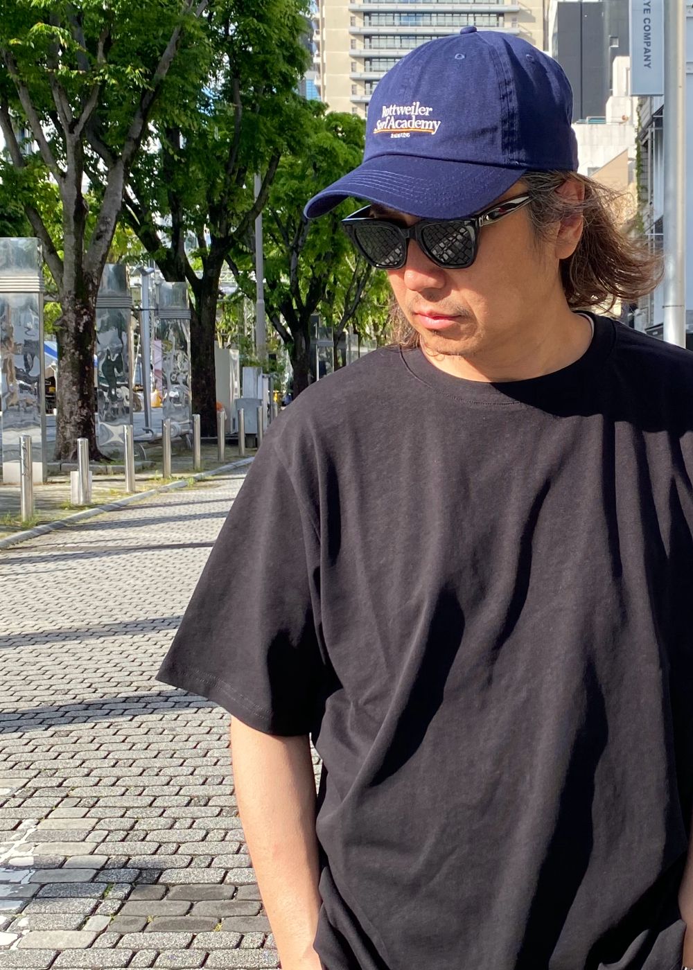 SURF ACADEMY CAP (NAVY) / ロゴ刺繍 ダッド キャップ。