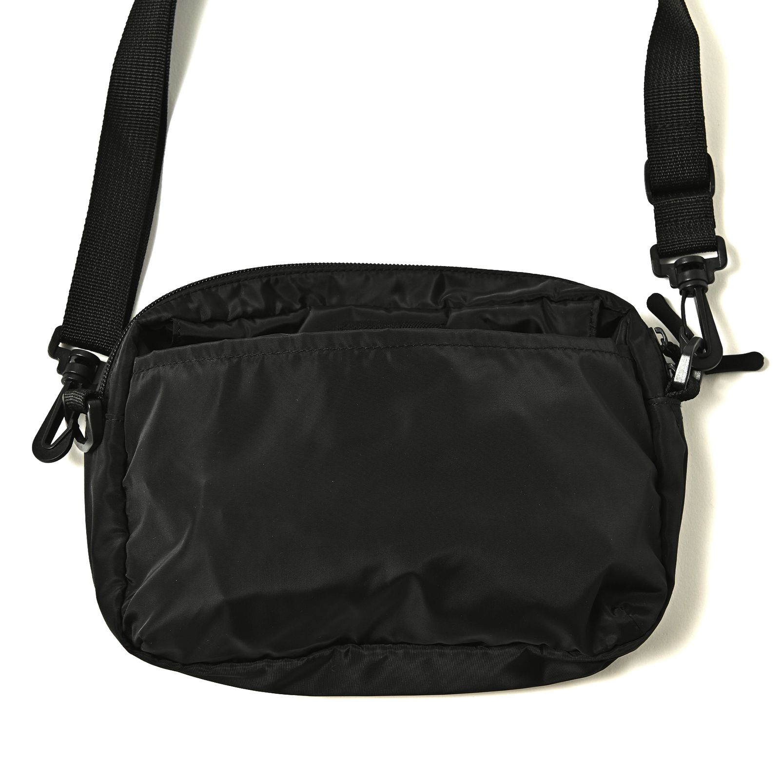 パッカブルショルダーバッグ (BLACK)