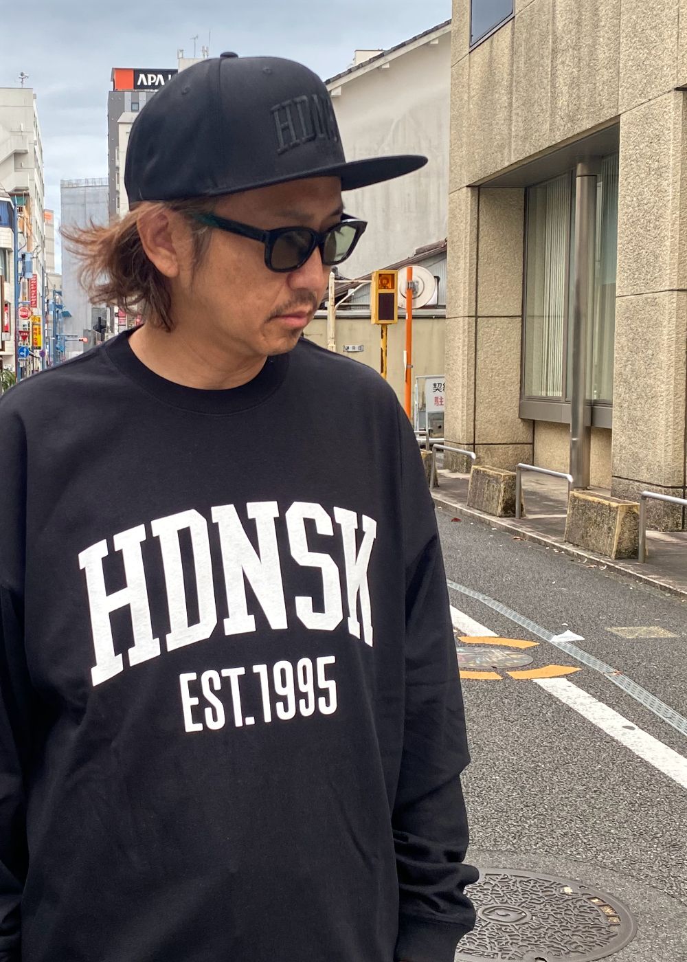 College Baseball CAP (BLACK×BLACK) / 刺繍ロゴ ベースボールキャップ