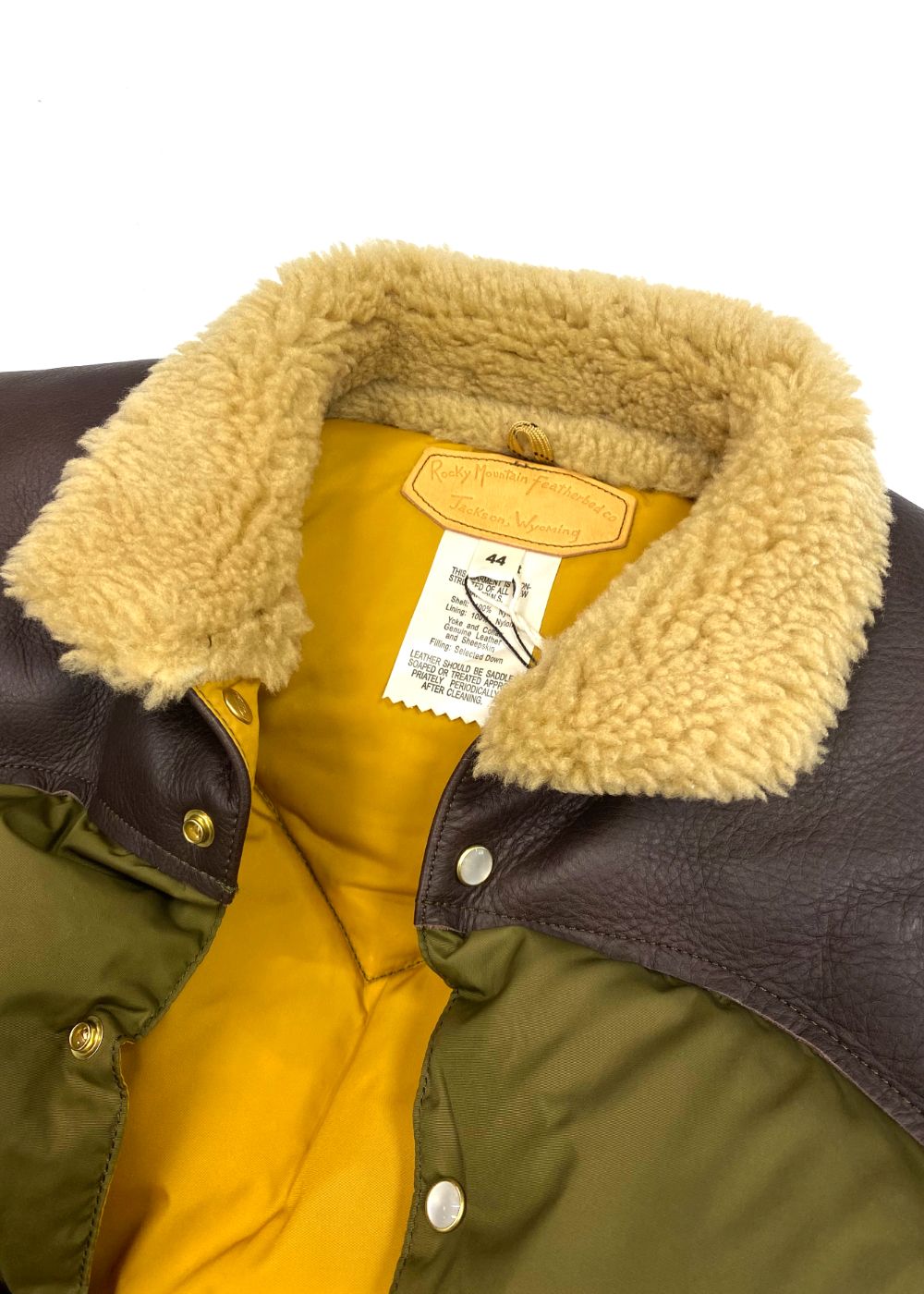 【Rocky Mountain×GDC】Christy Jacket (OLIVE DRAB) / ロッキーマウンテン コラボ ダウンジャケット