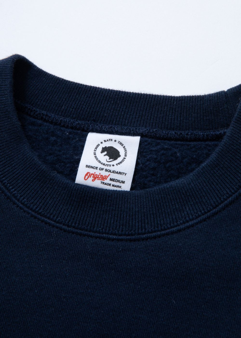 RATS - SCRIPT BIG LOGO CREW NECK SWEAT (NAVY) / ロゴプリント