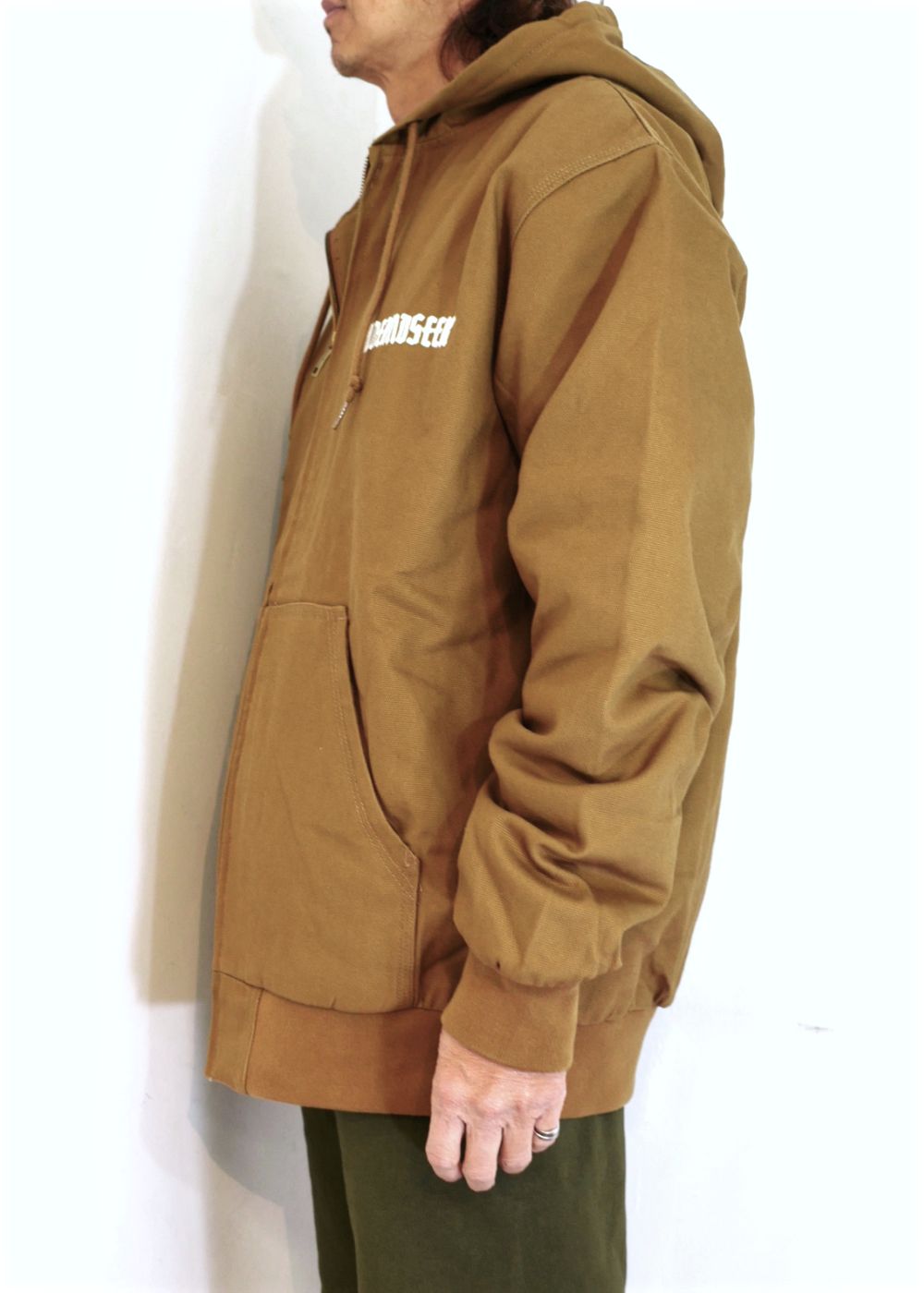 HIDE AND SEEK - DUCK ZIP HOODED JACKET (BROWN) / ダック