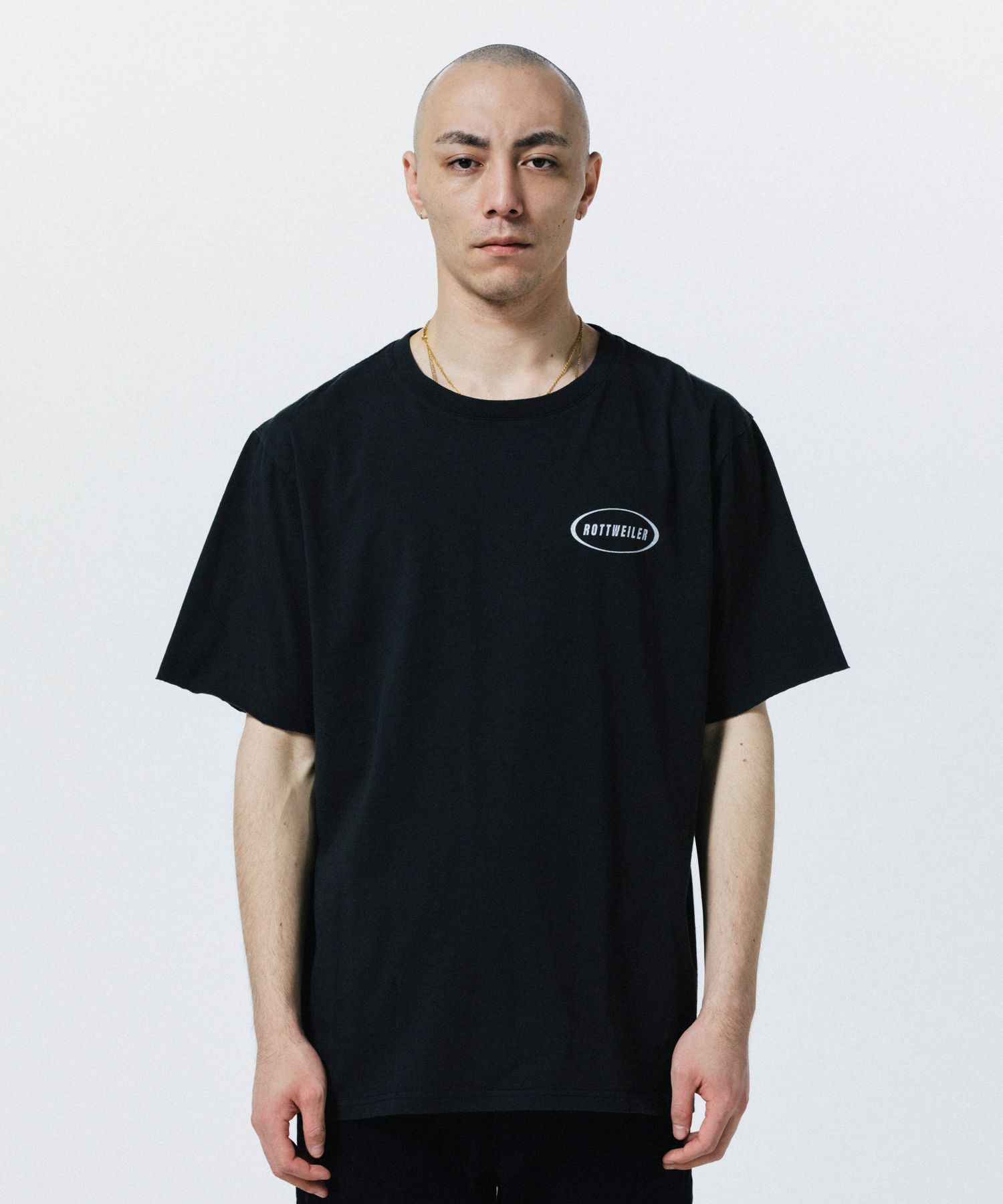 R9 GOD TEE (BLACK) / タイポグラフィ プリント オリジナル Tシャツ