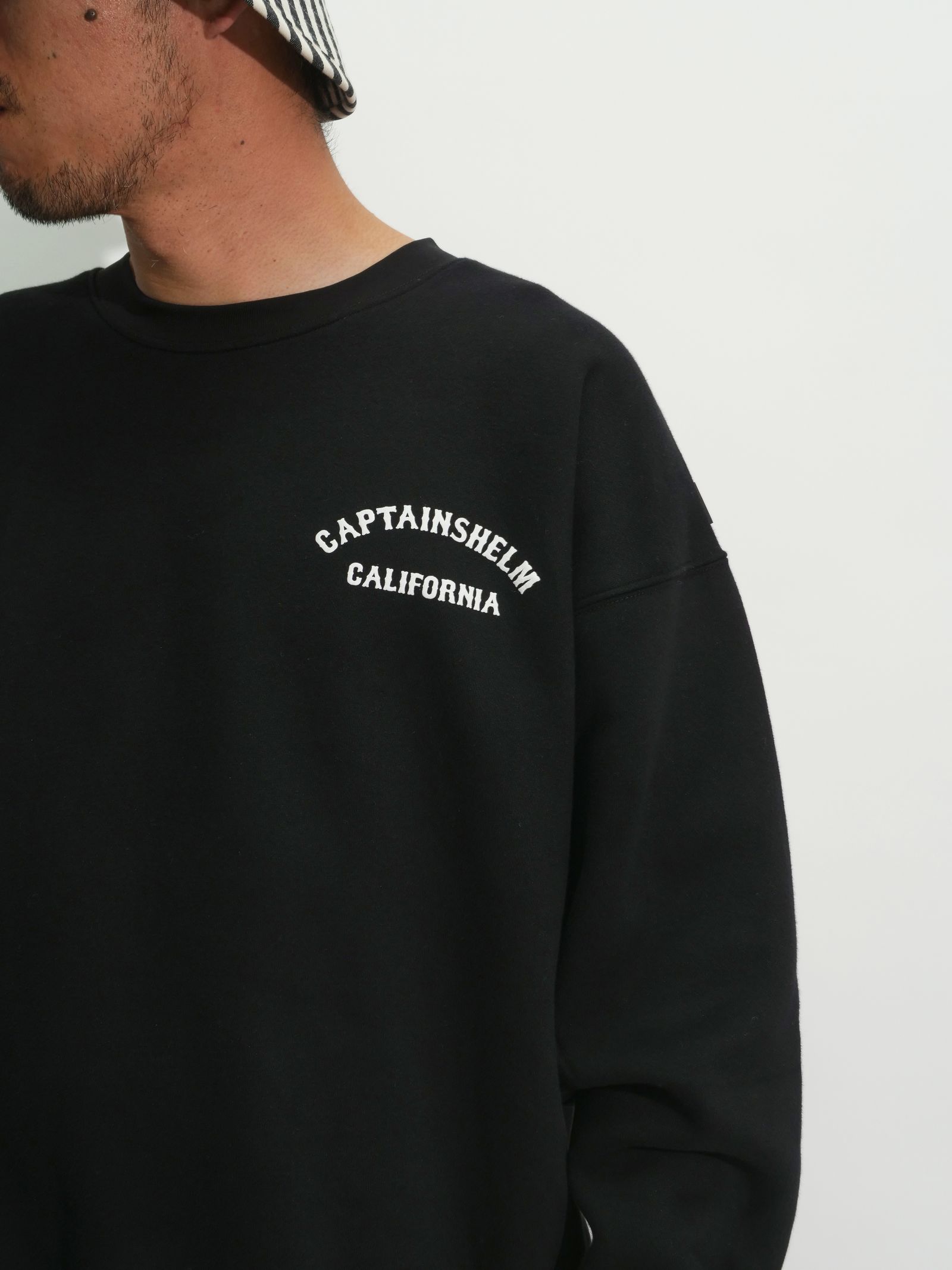 CAPTAINS HELM - CH CALIFORNIA BIG SWEAT (BLACK) / プリント クルー