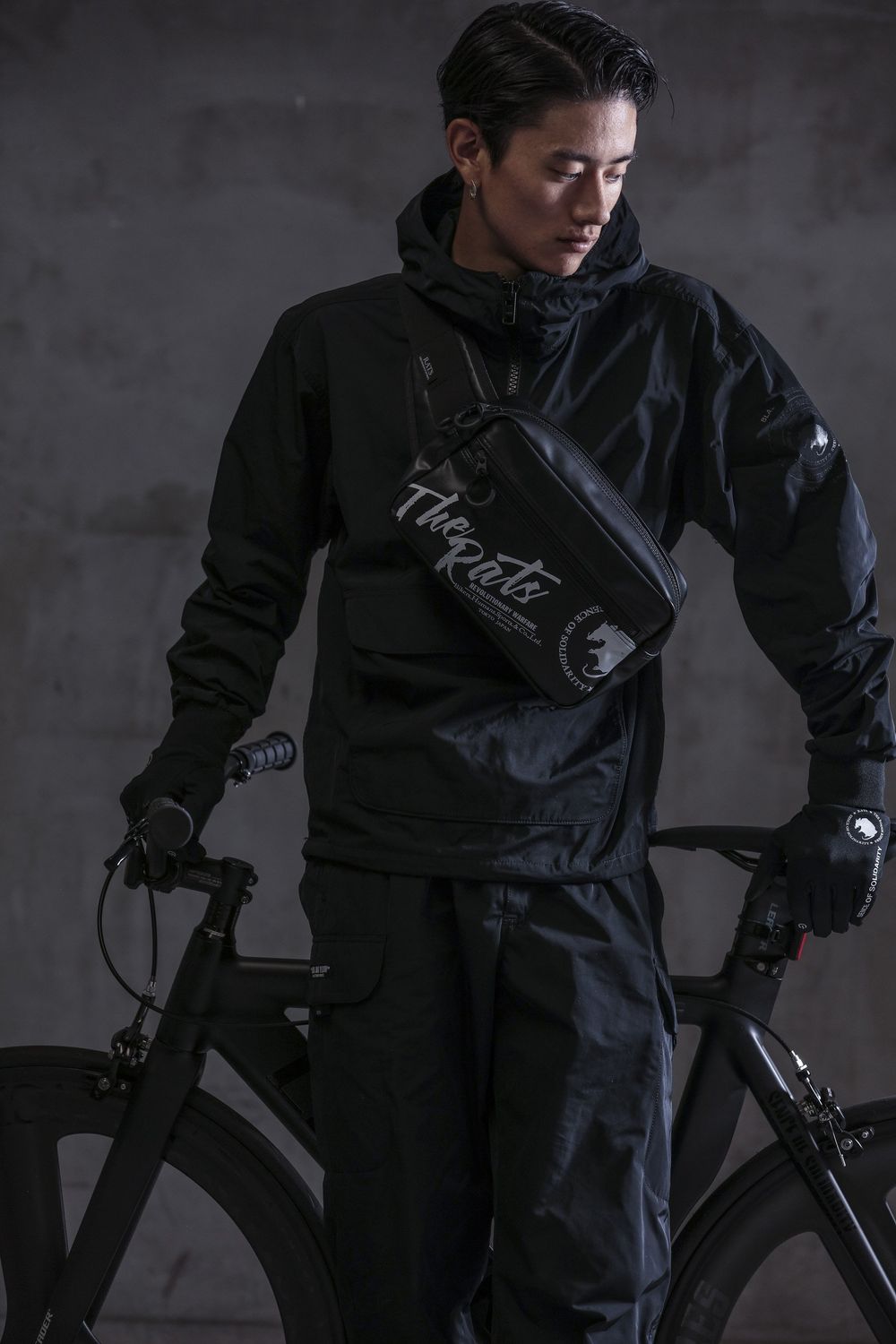 RATS / WAIST BAG 販売告知「バイカーやサイクリストにも最適なコラボ最新作」