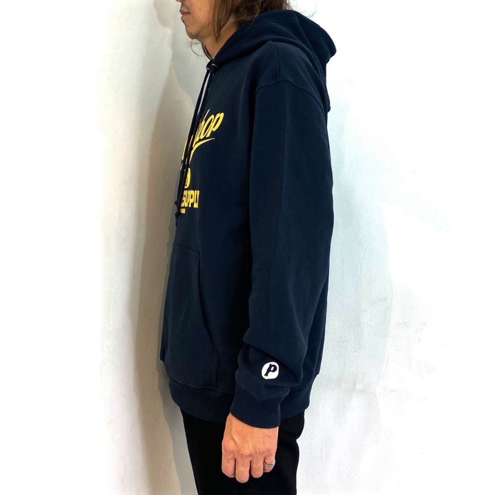 SCRIPT COLLEGE HOODIE (NAVY) / カレッジロゴ スウェットパーカー