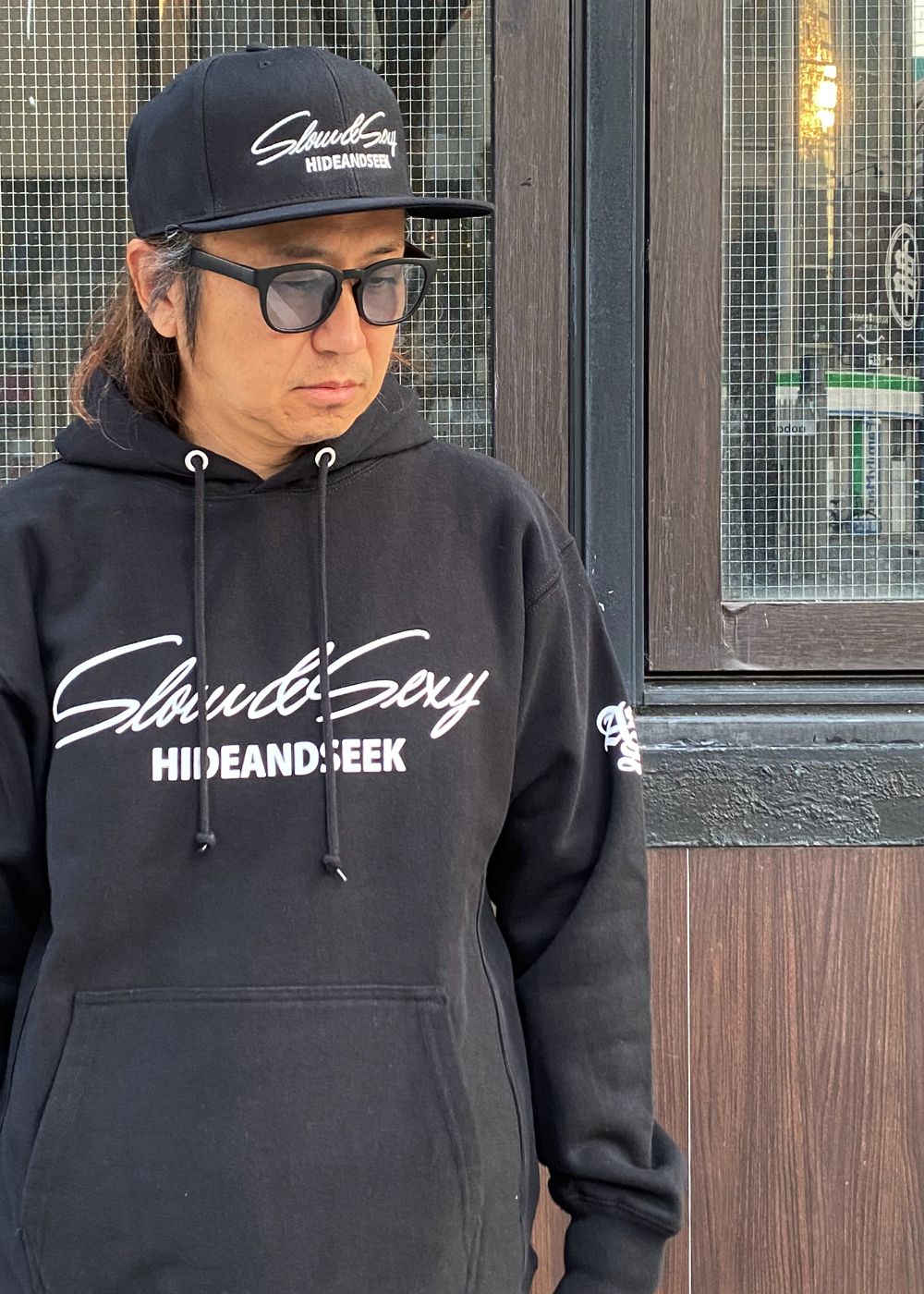 × ASIAN STAR SLOW&SEXY Baseball CAP (BLACK/WHITE) / エイジアンスター コラボ 刺繍ロゴ ベースボールキャップ