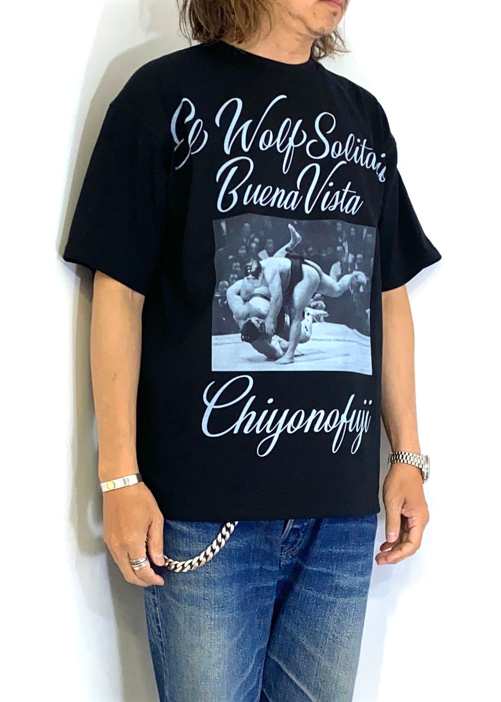 【千代の富士×BUENA VISTA】El wolf solitario tee tres (BLACK) / ×千代の富士 コラボ Tシャツ