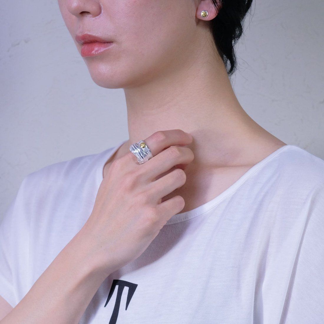 Feather Ring 1 with Gold Point M (SILVER) / フェザー&24金Mポイント唐草コンビリング
