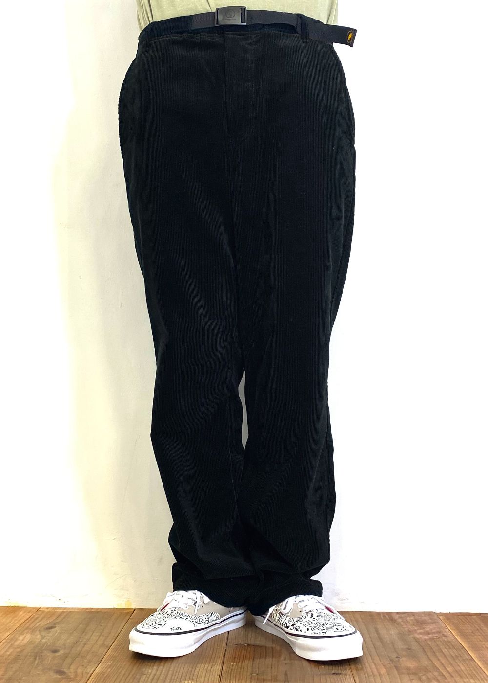 【ラスト1点】CORDUROY EASY PANTS (BLACK) / コーデュロイ イージー パンツ