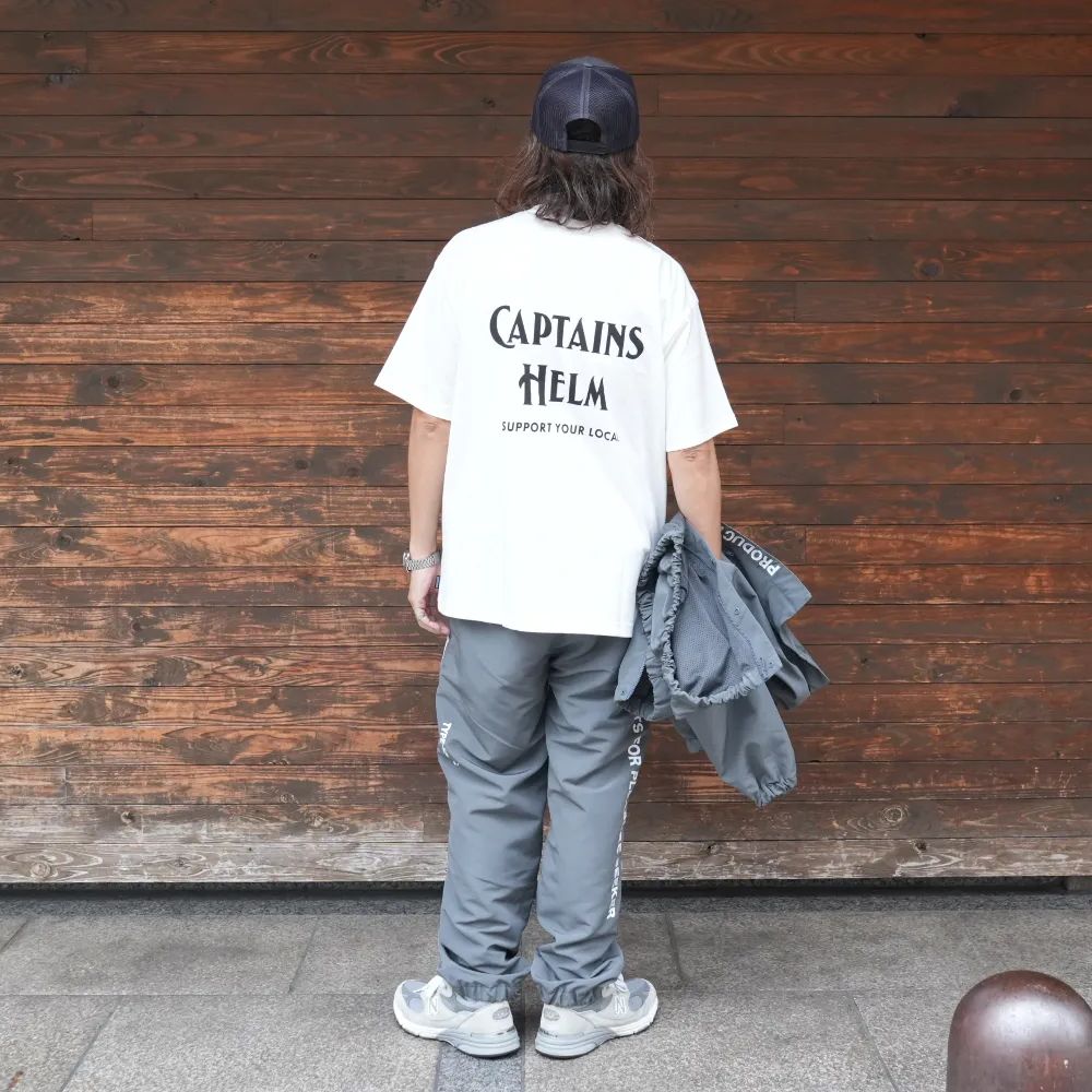 SYL LOGO SS TEE (WHITE) / ロゴ プリント Tシャツ