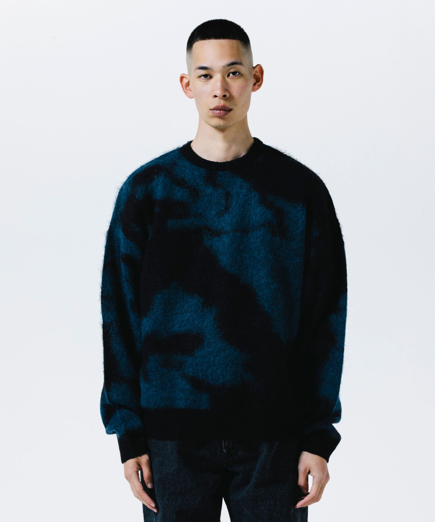 ROTTWEILER - R9 PAINTED KNIT (BLUE) / クルーネック モヘア