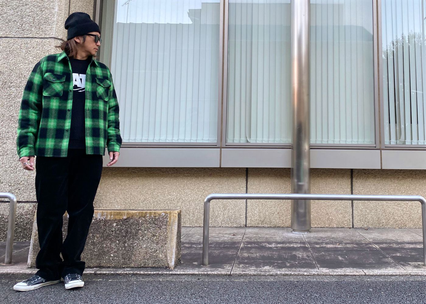 鮮やかな色味のチェックJKTを主役にしたアメカジコーデ