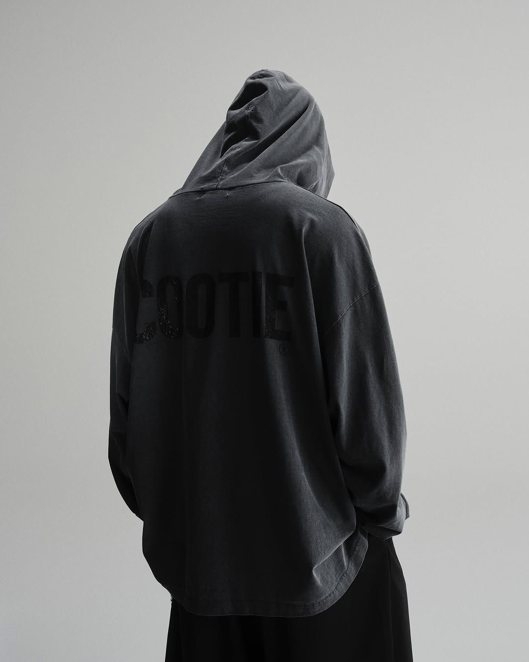 COOTIE PRODUCTIONS - Pigment Dyed L/S Hooded Tee (BLACK