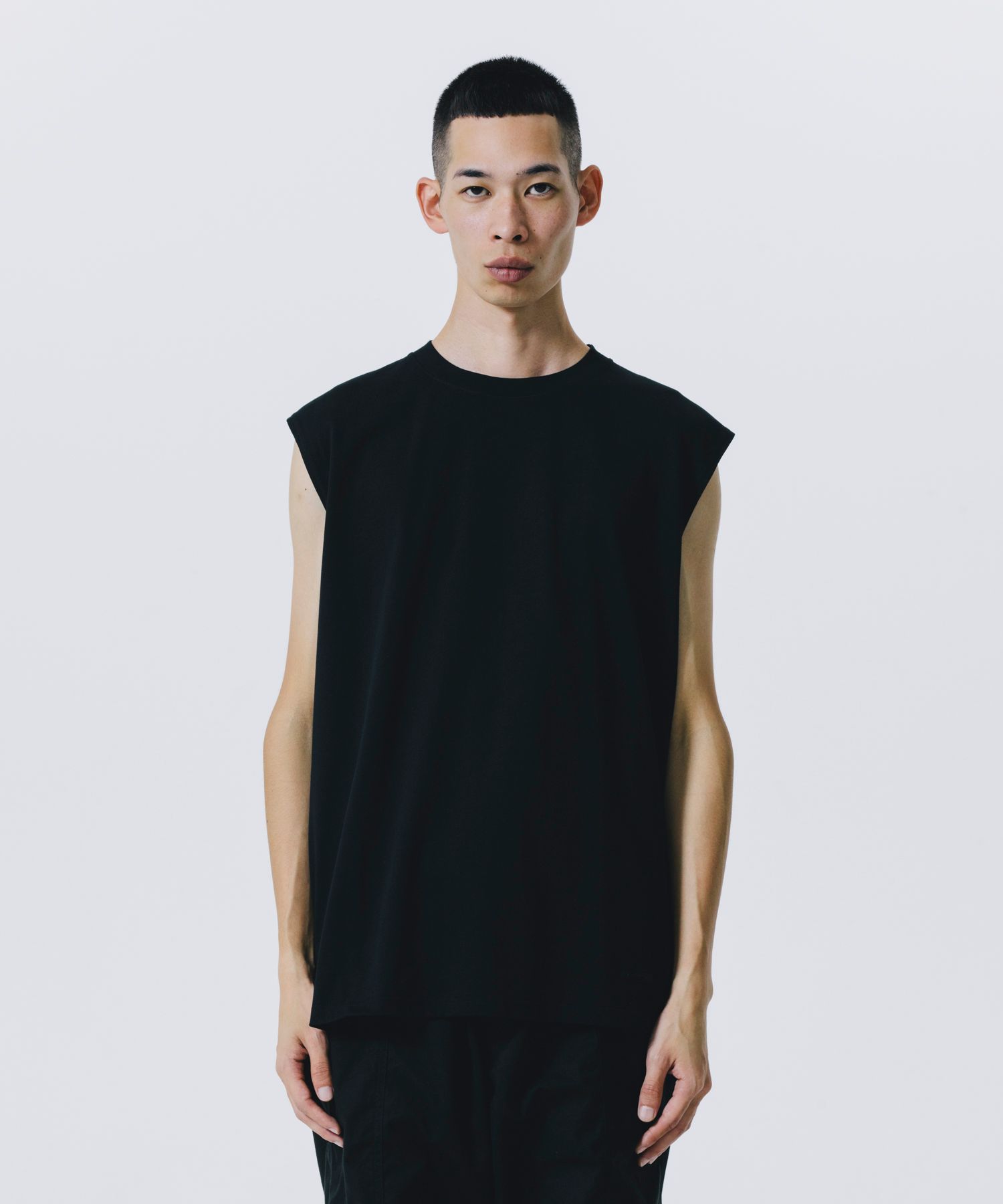 R9 BASIC SLEEVELESS TEE (BLACK) / オリジナル ノースリーブ Tシャツ