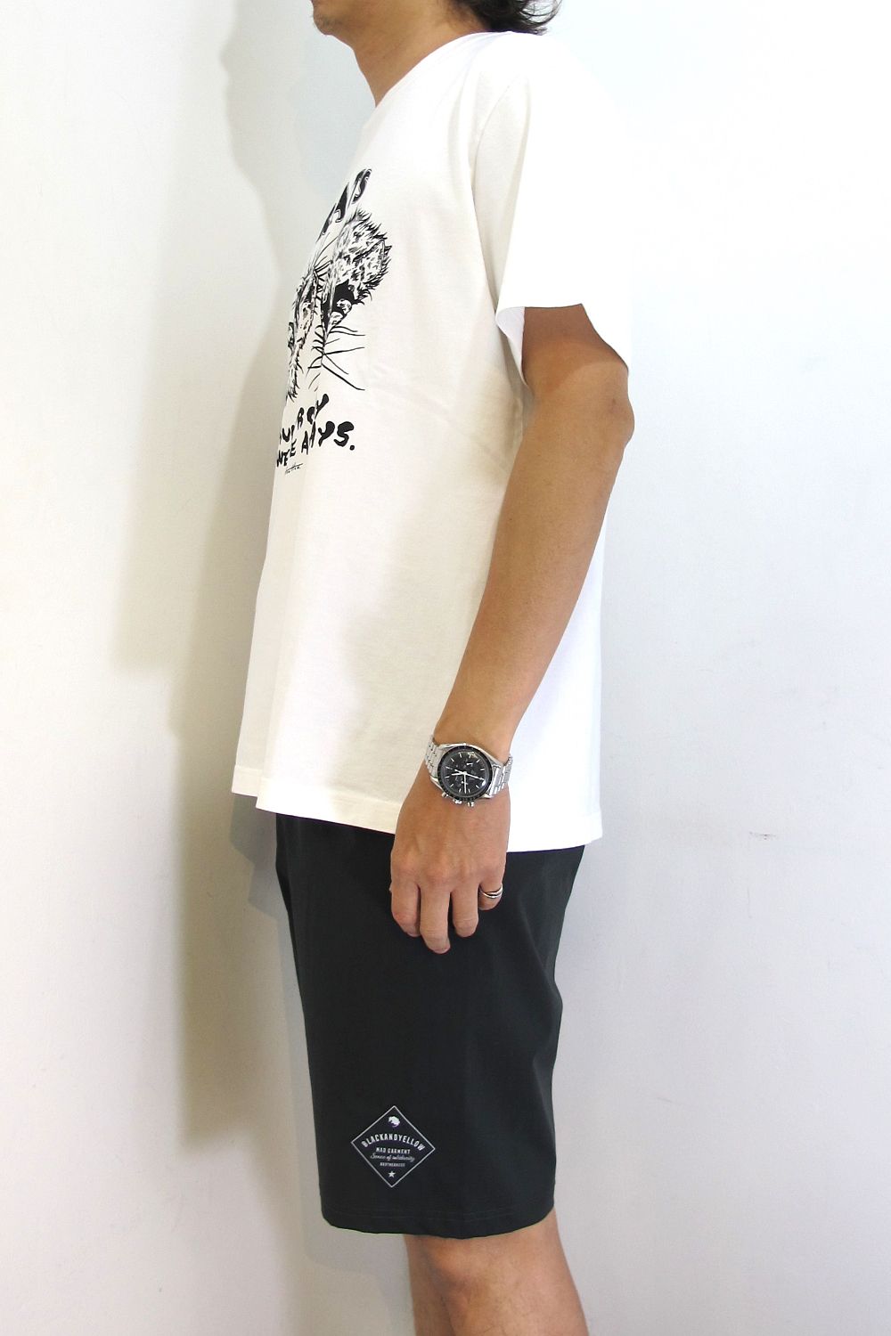 ×Hirotton TEE "OUR OWN WAY" (WHITE) / ×ヒロットン コラボT