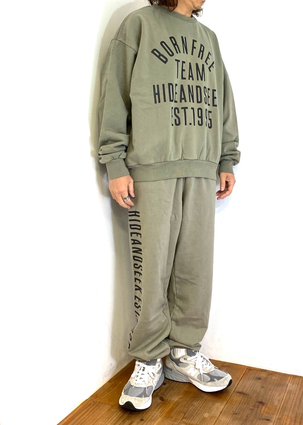 【ラスト1点】College Sweat Shirt (OLIVE DRAB) / オリジナル セットアップ クルーネック スウェット / セットアップ可能