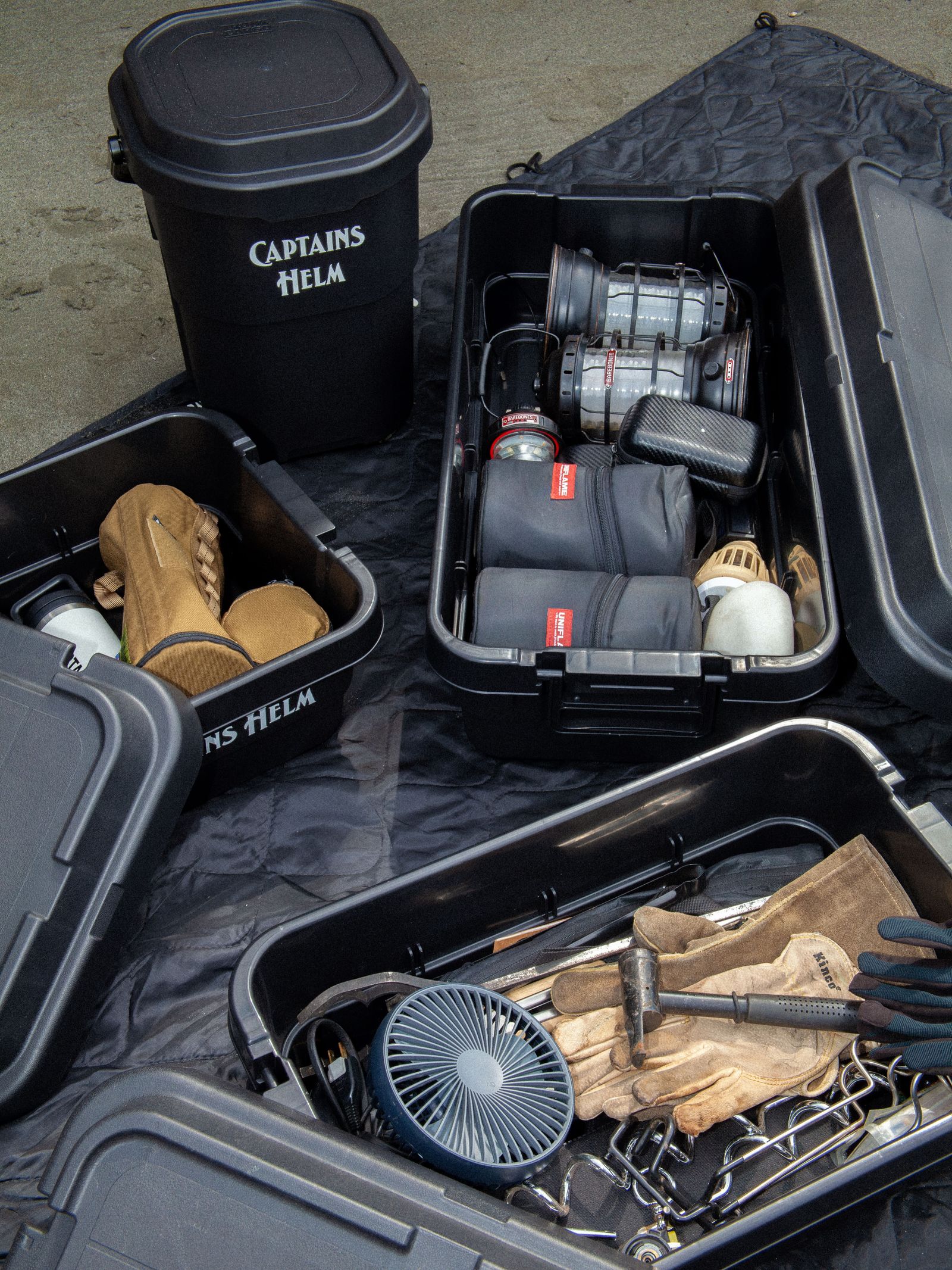 UTILITY BOX LOW -30L- (BLACK) /  ユーティリティ ボックス