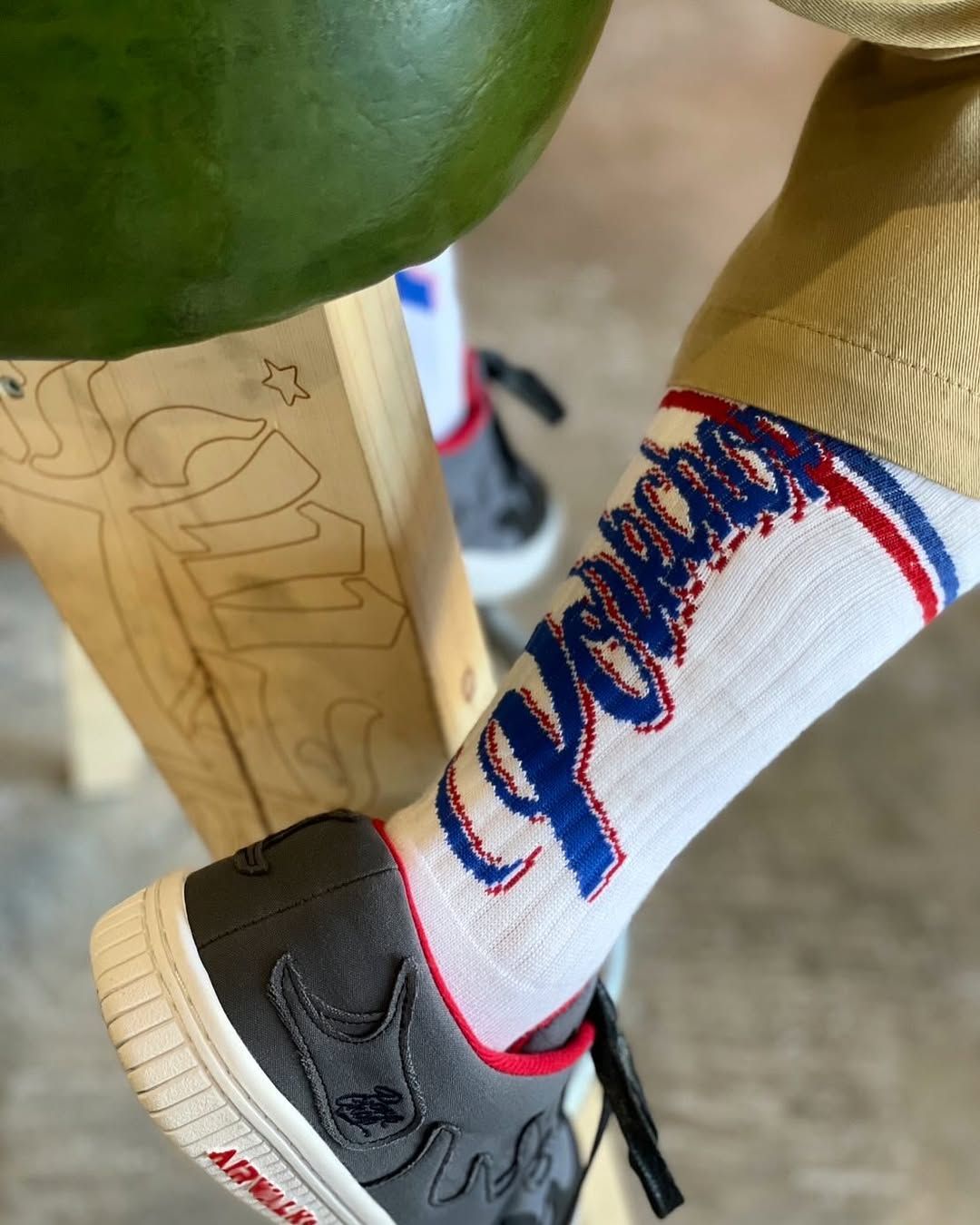 PORKCHOP GARAGE SUPPLY - CRS LOGO SOX (WHITE) / ジャガード