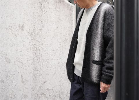 小奇麗なニットスタイル 最近人気です。