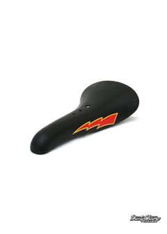 DUSTYCHAMP ORIGINAL LIGHTNING SADDLE (BLACK) / ダスティーチャンプ オリジナルサドル
