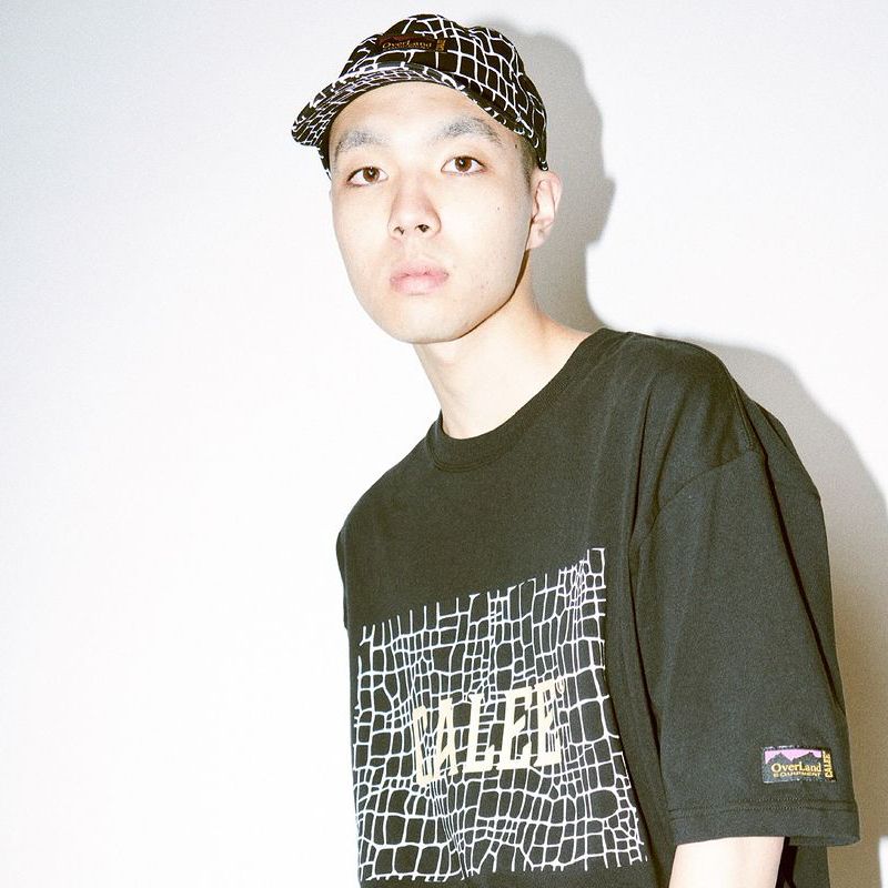 ×OVERLAND REFLECTOR SPIDER WEB SOILD CAP (BLACK) / オーバーランド コラボ キャップ
