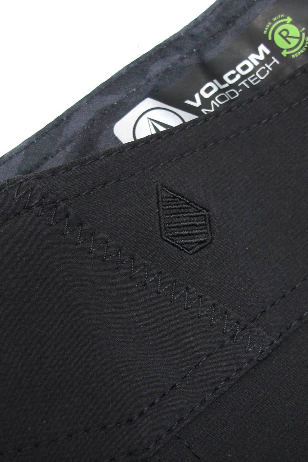 RATS - SURF SHORTS Collaboration with VOLCOM (BLACK) / ボルコム