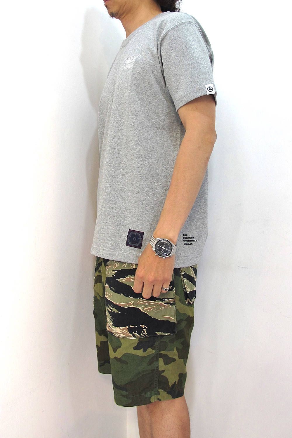 LIR BASIC STAR T (GRAY) / アンライバルド コラボT