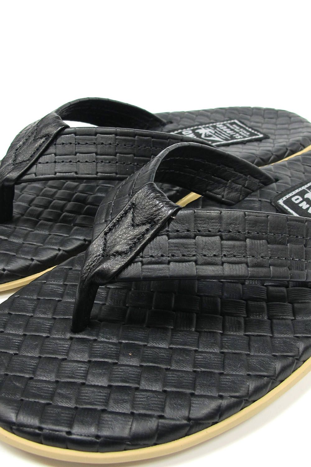 ISLAND SLIPPER - PT202SAS MEN'S SASSARI LEATHER THONG (BLACK