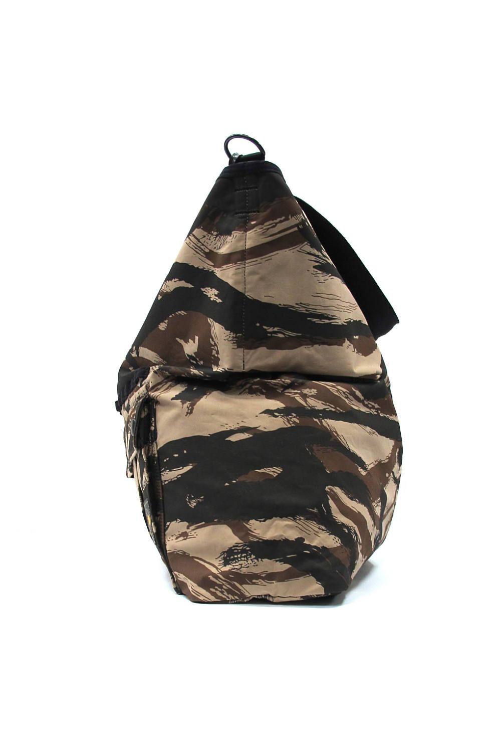 CAMO HELMET BAG collaboration with PORTER (CAMOUFLAGE) / ポーター コラボトートバッグ