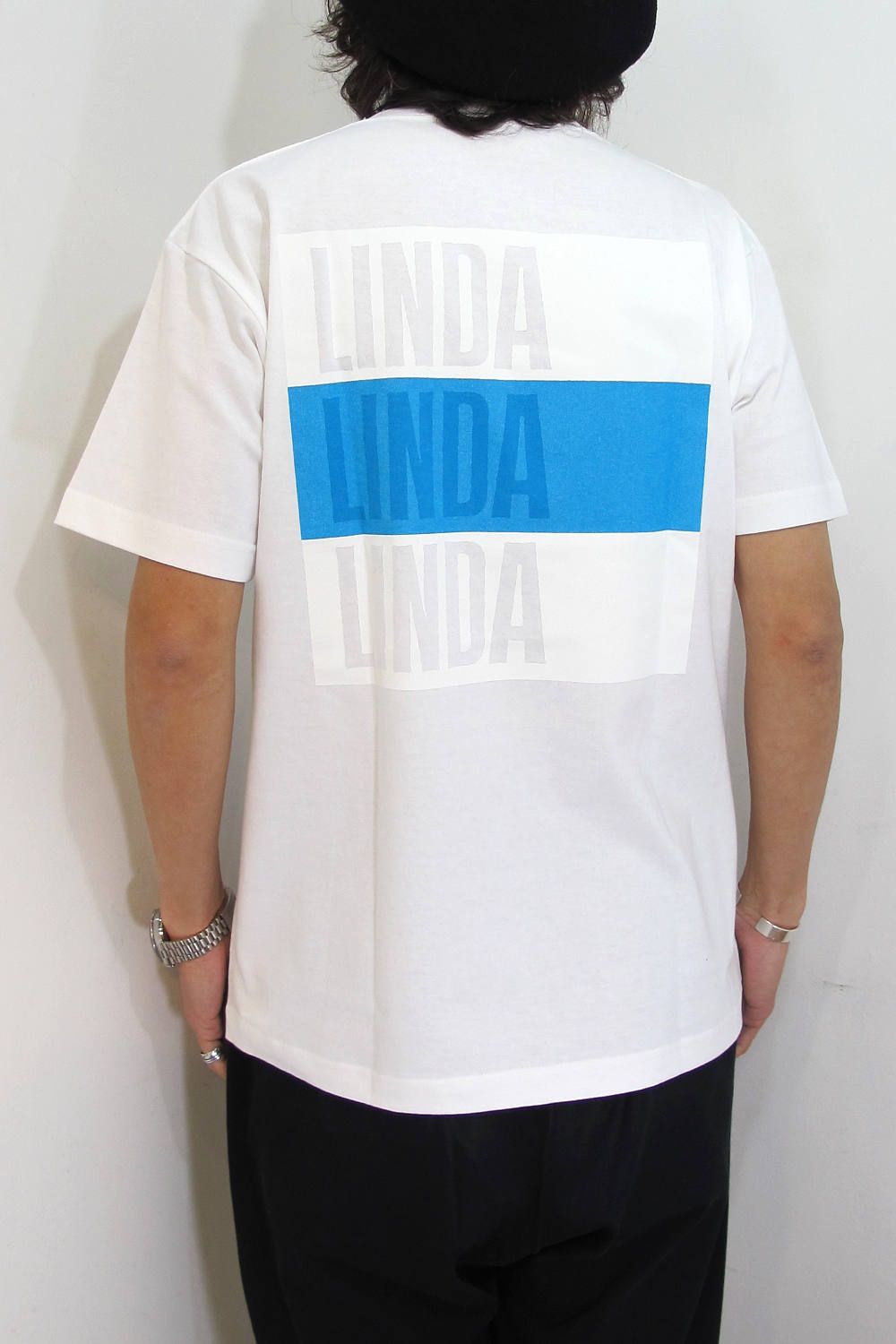 ×F-LAGSTUF-F "LINDA" TEE (WHITE) / ×フラグスタフ コラボレーションT