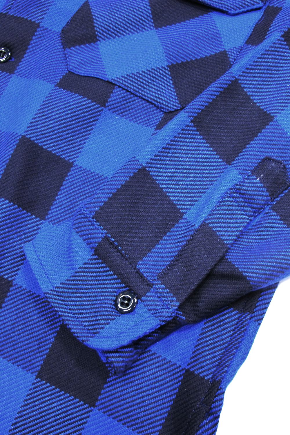 鮮やかな色味が目を惹くHIDEANDSEEK / CHECK CPO JACKET。 | LOOPHOLE