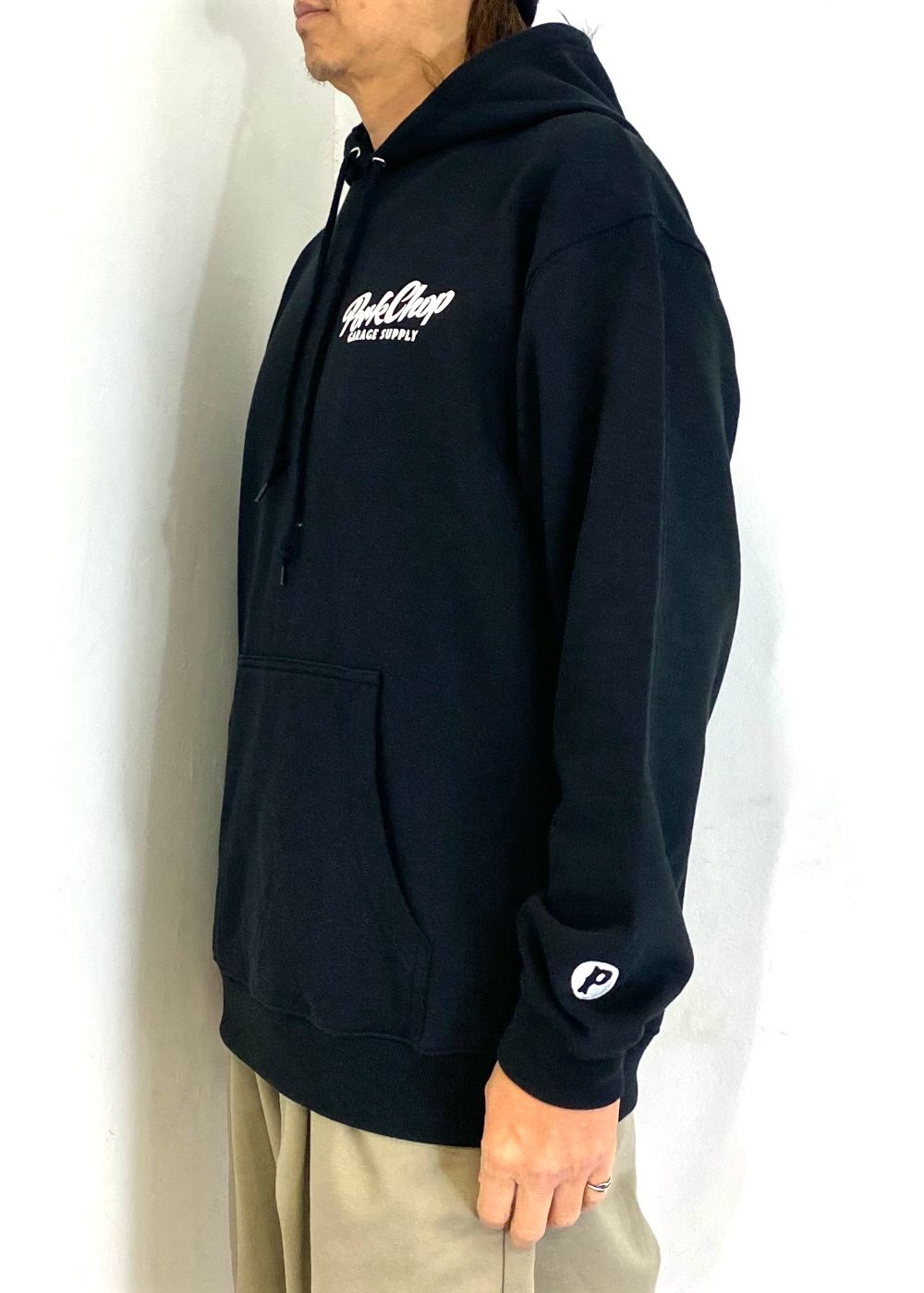 SCRIPT PORK HOODIE (BLACK) / ロゴ スウェットパーカー