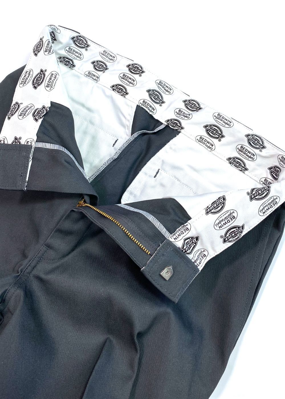 10/L DICKIES 874 TC PANTS "THUNDERS" (CHARCOAL) / ディッキーズ コラボチノパンツ