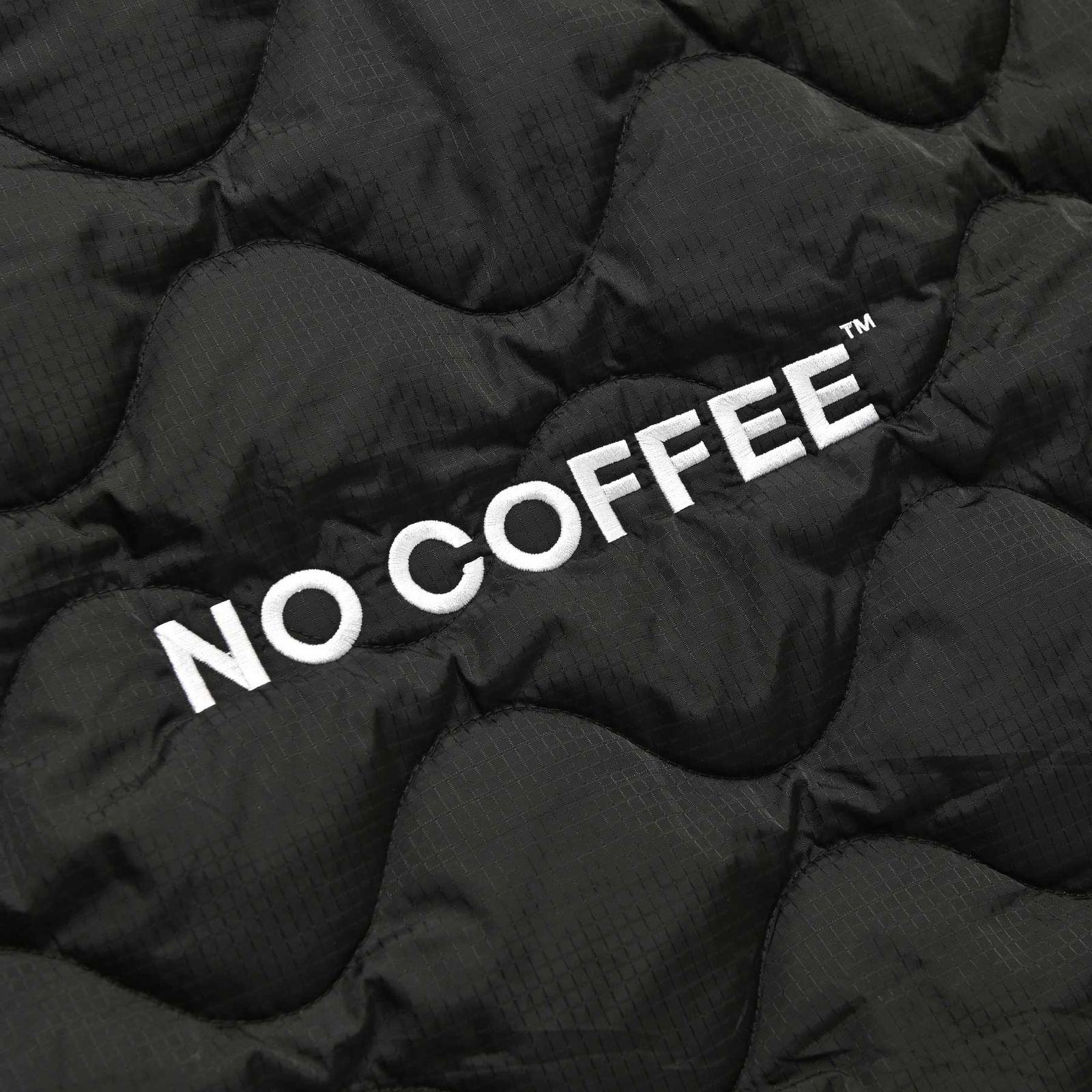 NC BY NO COFFEE - キルティングブランケット (BLACK) | LOOPHOLE