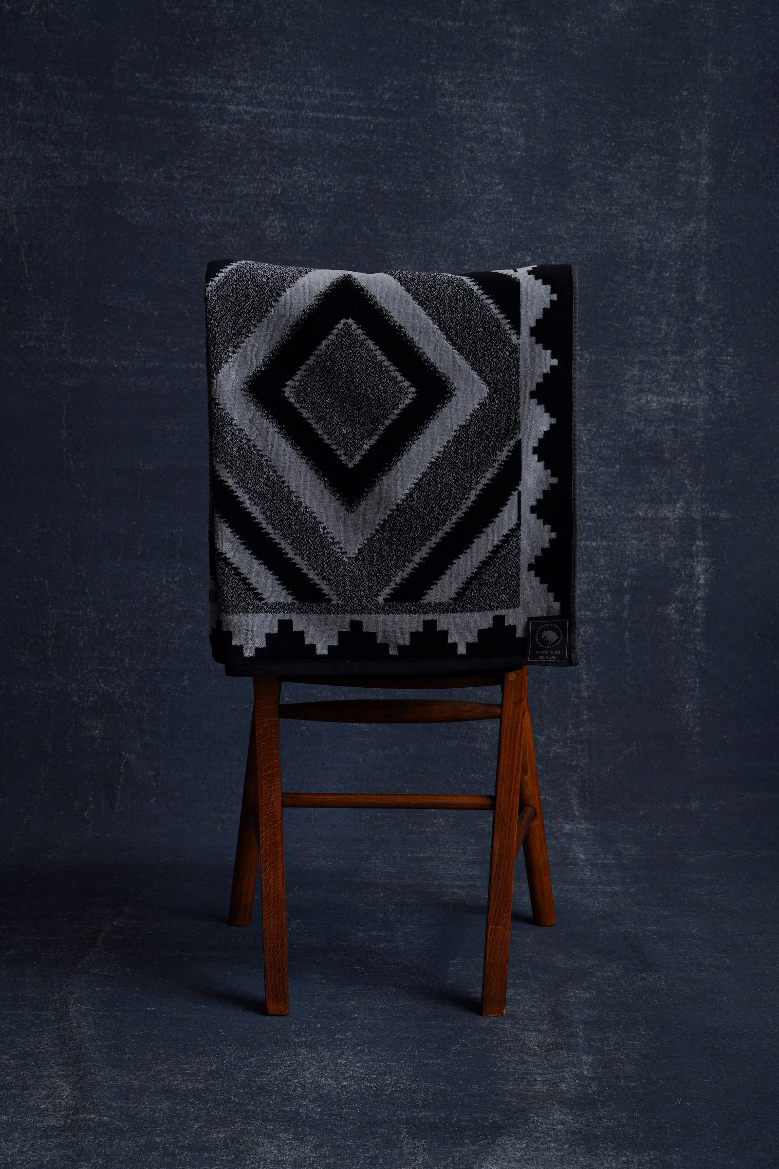 RATS - TOWEL BLANKET (BLACK×GRAY) / ネイティブパターン RATS - TOWEL BLANKET (BLACK×GRAY) / ネイティブパターン