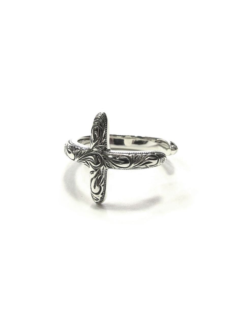 ANTIDOTE BUYERS CLUB - ENGRAVED CROSS RING (SILVER 