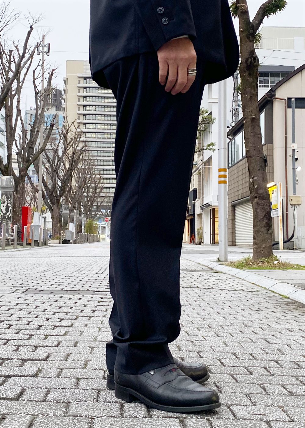 10L WOOL SILK PANTS "THUNDERS" (BLACK) / ウールシルク スラックス