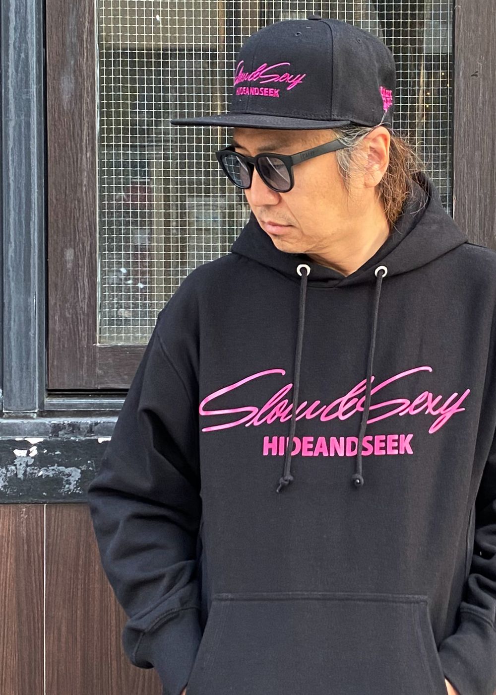 × ASIAN STAR SLOW&SEXY Baseball CAP (BLACK/PINK) / エイジアンスター コラボ 刺繍ロゴ ベースボールキャップ