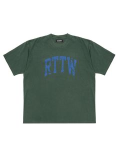 RTTW TEE (GREEN) / カレッジ ロゴ プリント Tシャツ