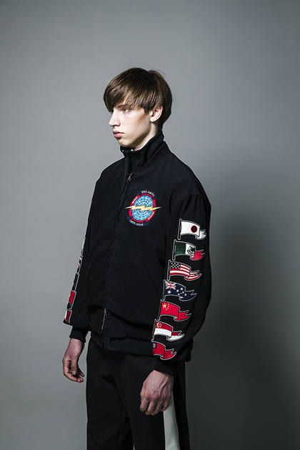 WHIZ LIMITED - 2018 SS COLLECTION / SHADOWS OF THE EMPIRE