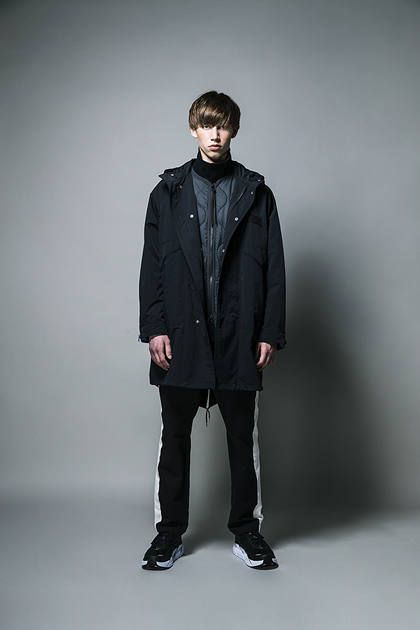 WHIZ LIMITED - 2018 SS COLLECTION / SHADOWS OF THE EMPIRE