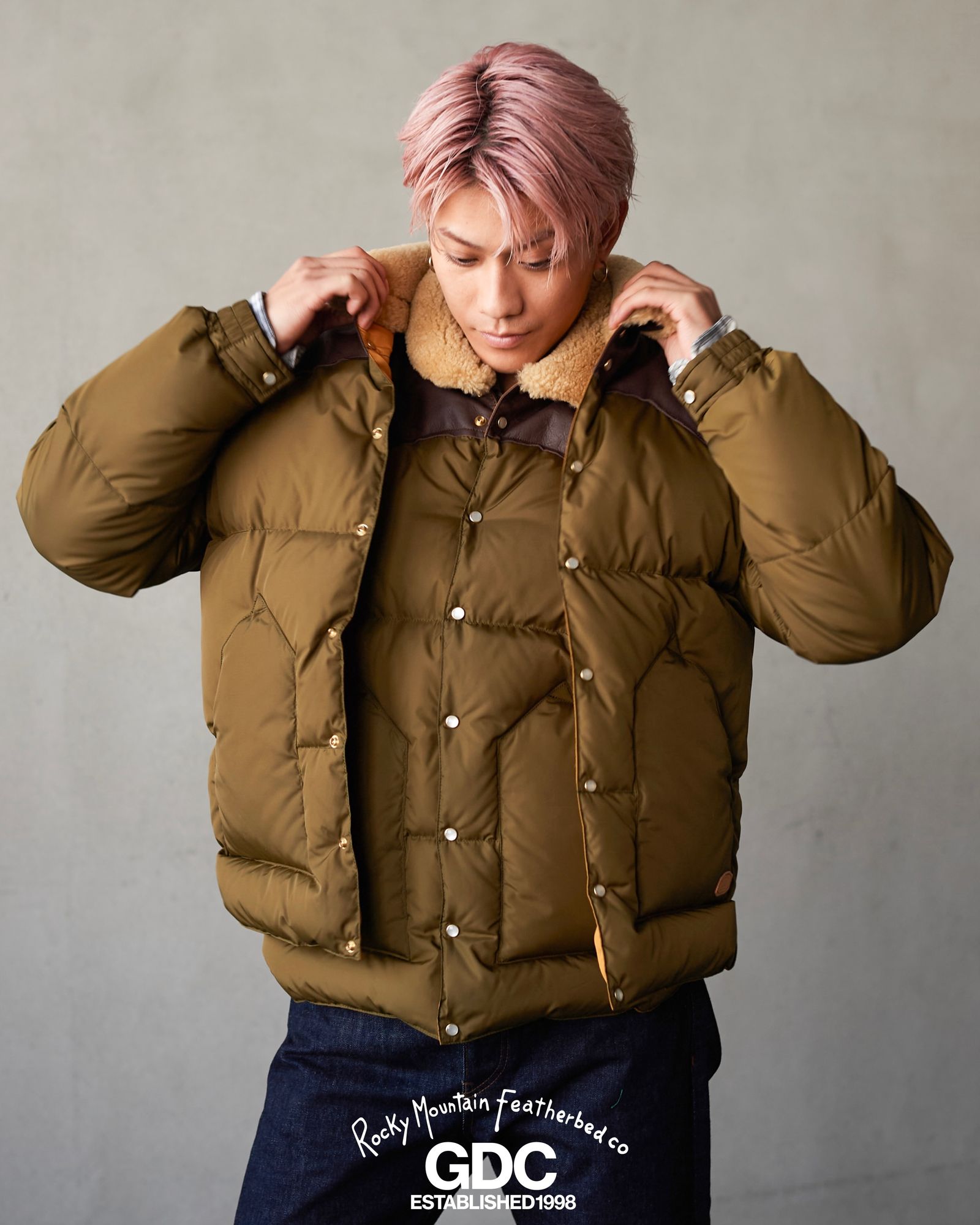 【Rocky Mountain×GDC】Christy Jacket (OLIVE DRAB) / ロッキーマウンテン コラボ ダウンジャケット