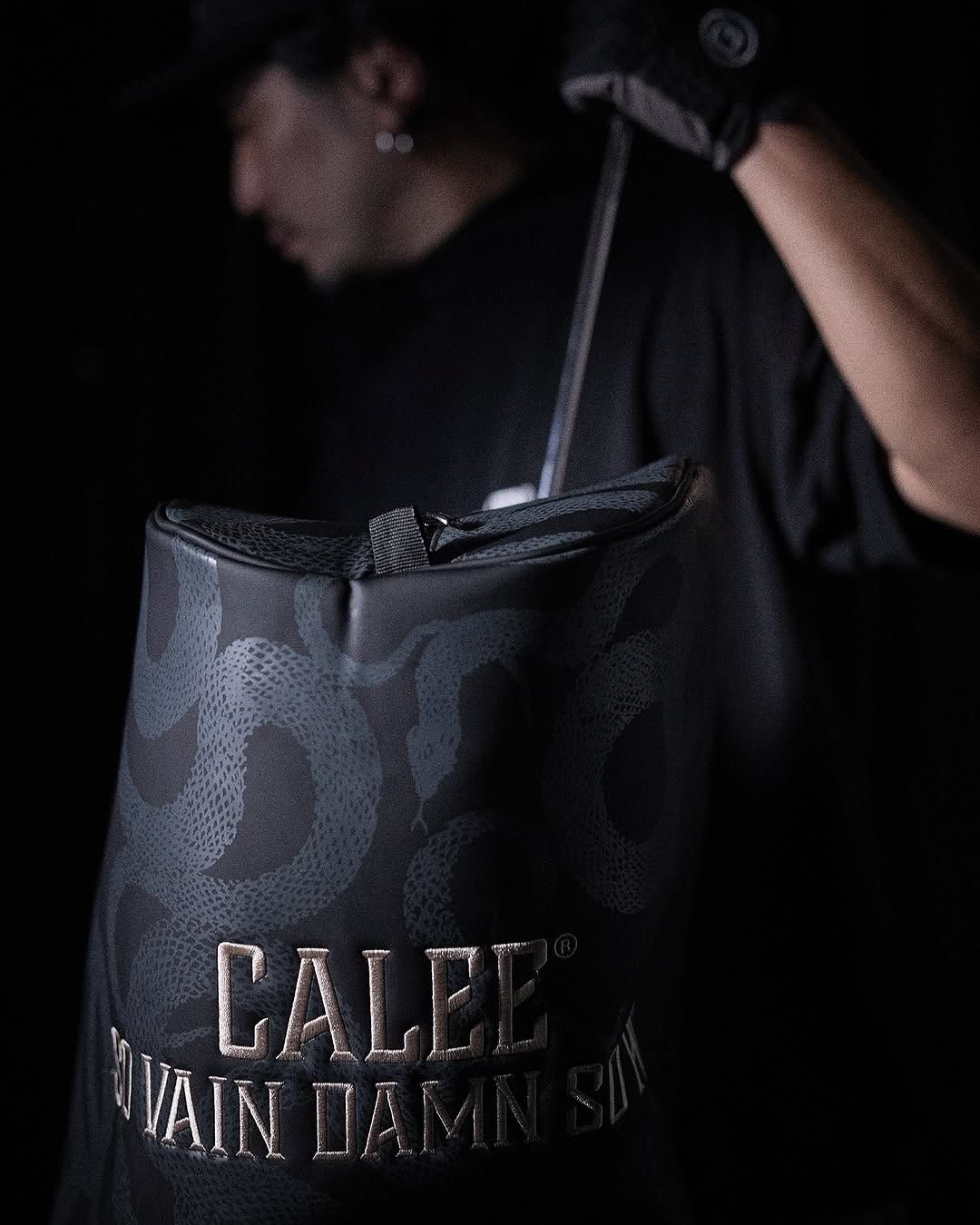 CALEE - ×OMNiX GOLF SNAKE PATTERN CADDIE BAG (BLACK) / ×オム