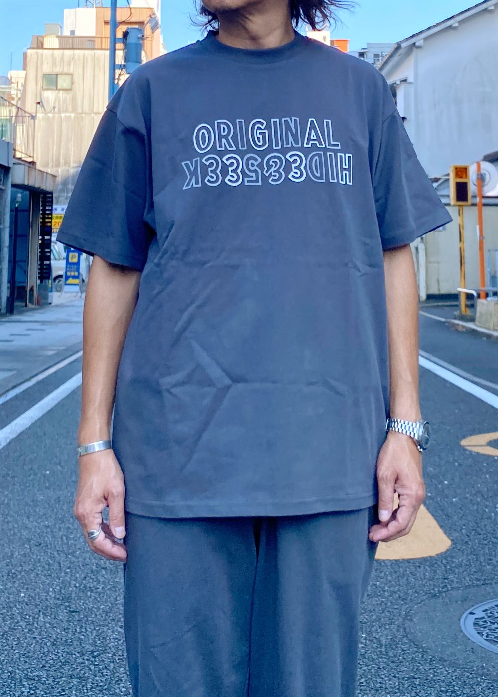 Original S/S Tee (CHARCOAL GRAY) / 西浦徹 コラボ Tシャツ