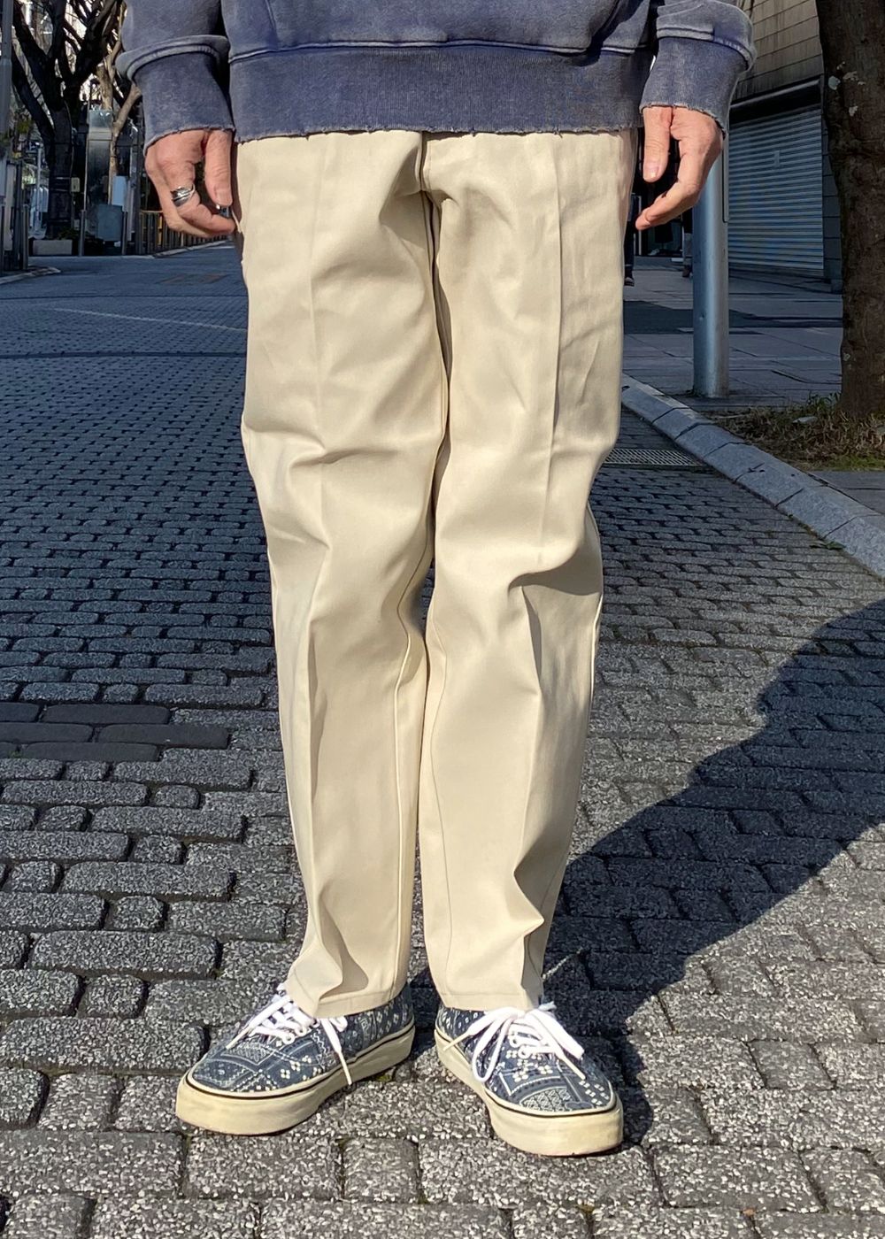 DICKIES 10L TC PANTS "THUNDERS" (IVORY) / ディッキーズ コラボ チノパンツ